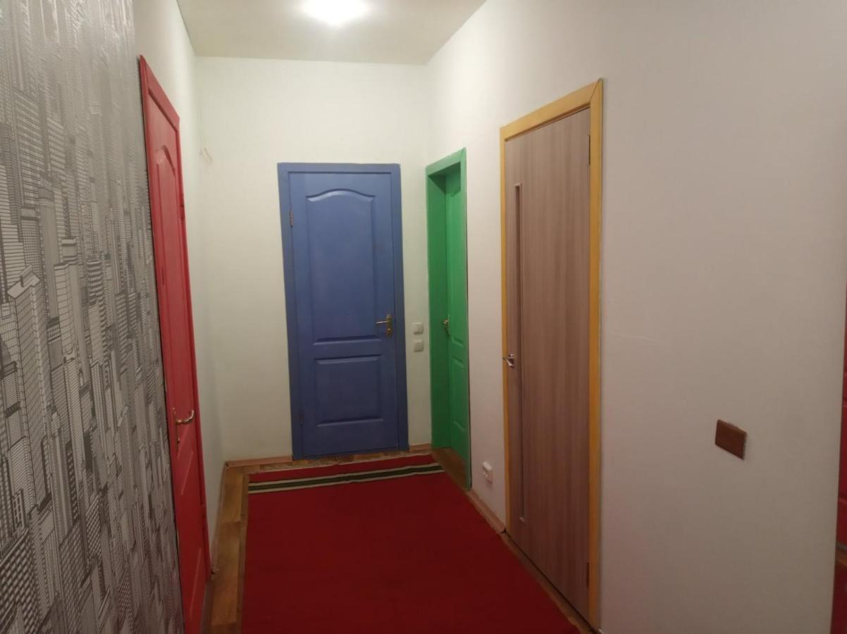 Уютная, Просторная Квартира, Рядом С Пр. Воронцова Dnyipropetrovszk Kültér fotó